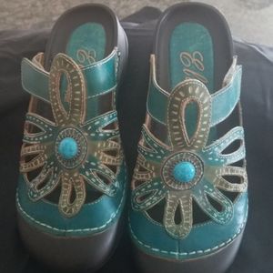Size 40 Elite by Conkys clogs